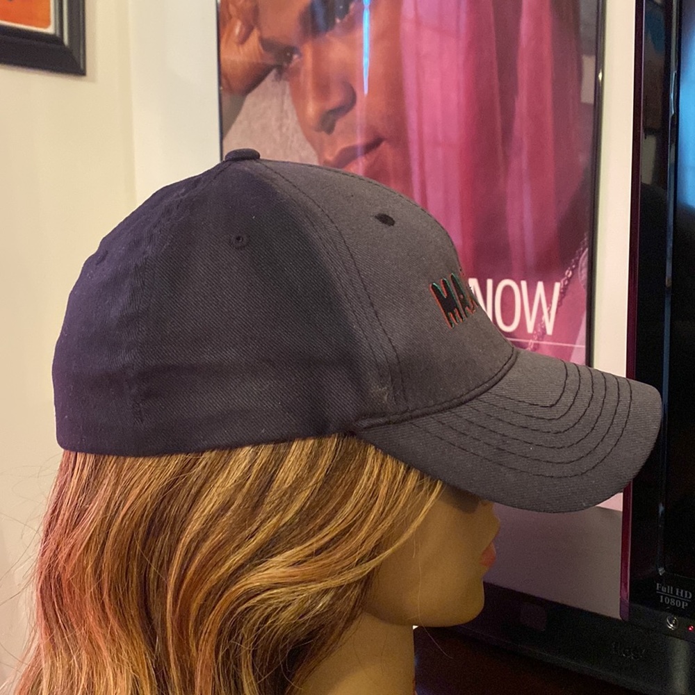 MAXWELL Tour Cap - Picture 3 of 7